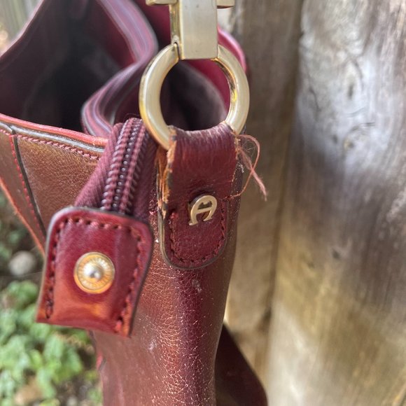 Vintage Etienne Aigner Purse - Picture 5 of 10